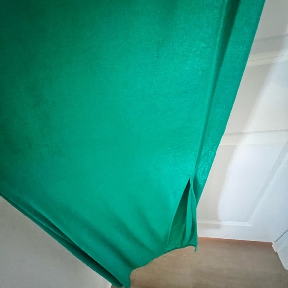 ASOS DESIGN halter slinky beach midi dress in emerald green Size 10 - Picture 9 of 13